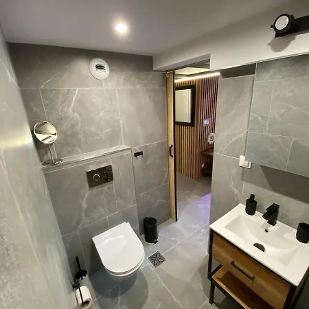 Ingoo 2 Apartment Breslau
